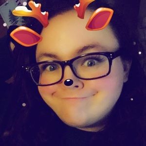 Meet your Posher, Kora